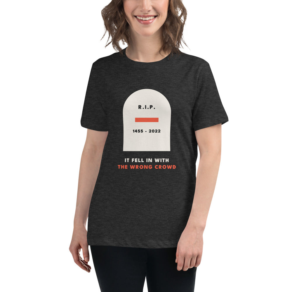 The design shown on the darkgreyheather garment